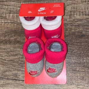 New Nike Newborn sock booties